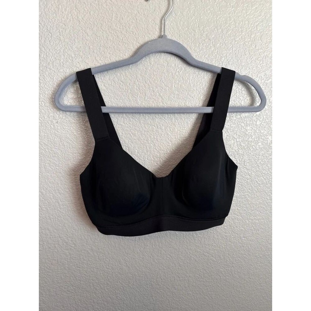 Natori black bra size 34DD
